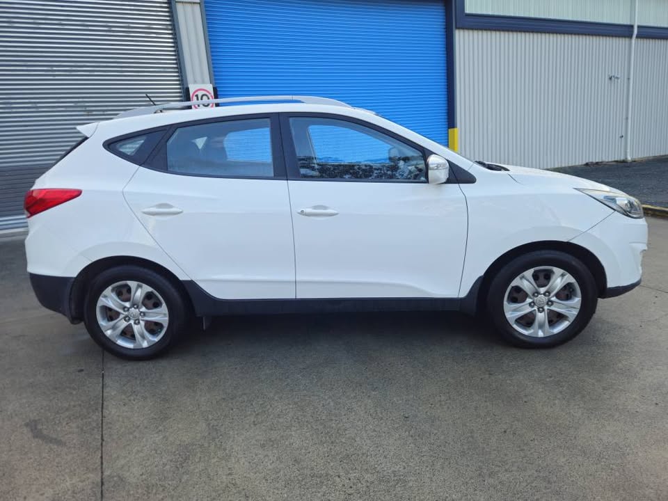 2013 Hyundai ix35 5.jpg